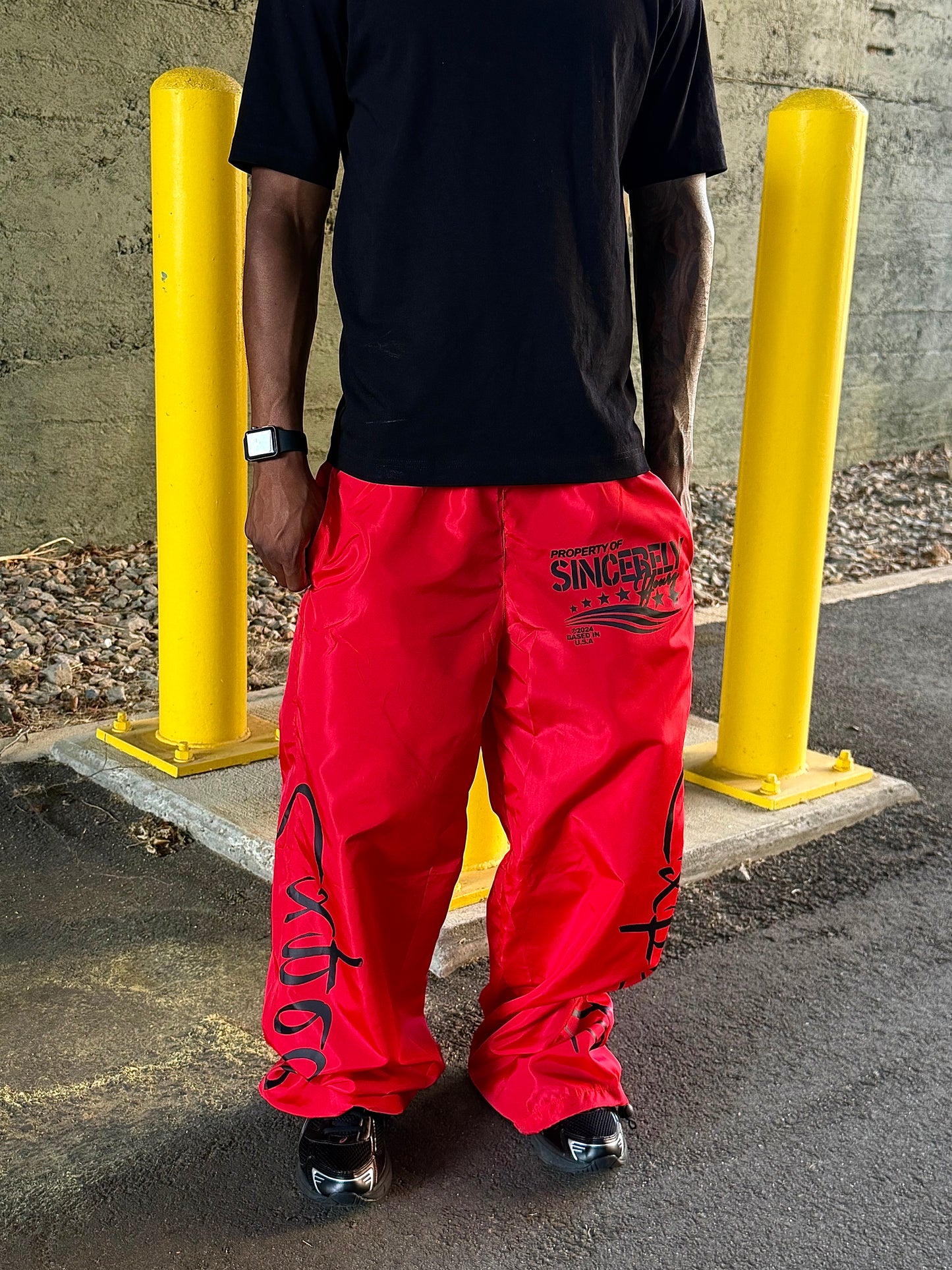 Expedite:Track pants(RED)